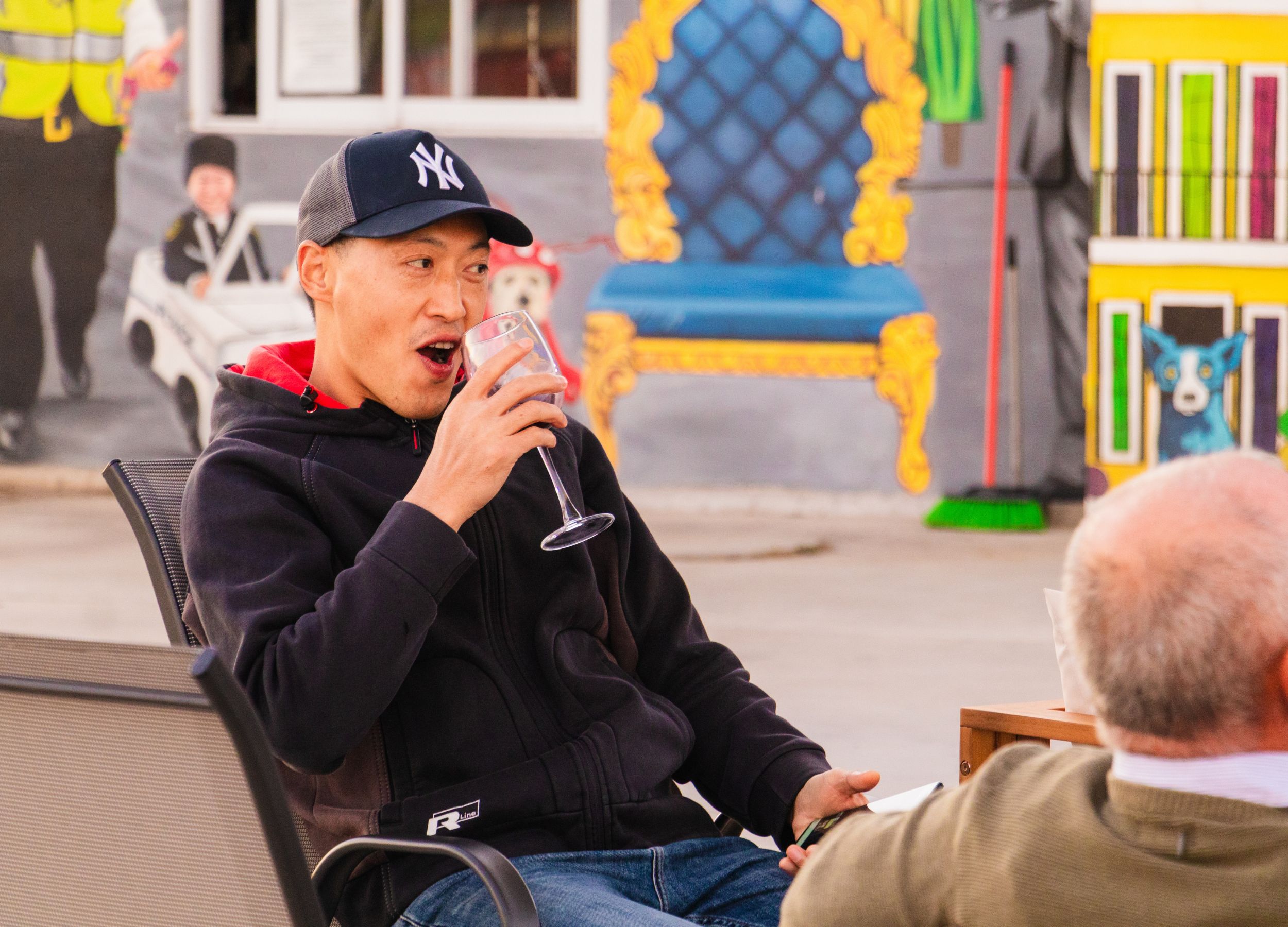 VLC-wines-viña-los-chanchitos-santa-ana-mural-3